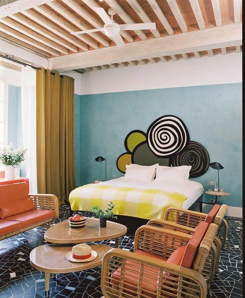 Hotel Du Cloitre อาร์ลส์ ภายนอก รูปภาพ